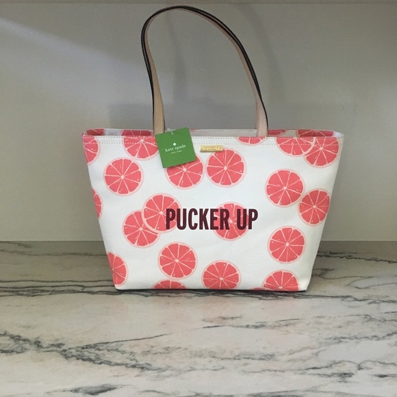 Kate Spade Handbags - NWT Last 1 😱 Kate Spade ♠️ Pucker Up Tote